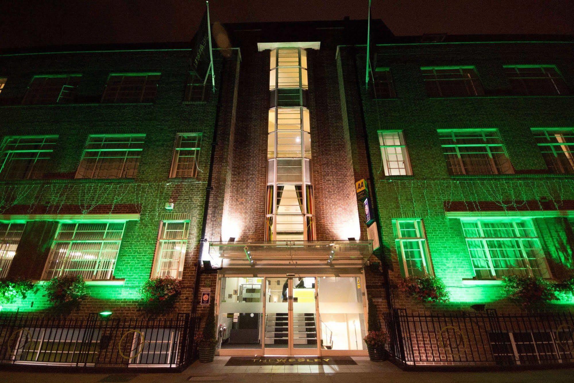 The Wesley Euston Hotel London Exterior photo